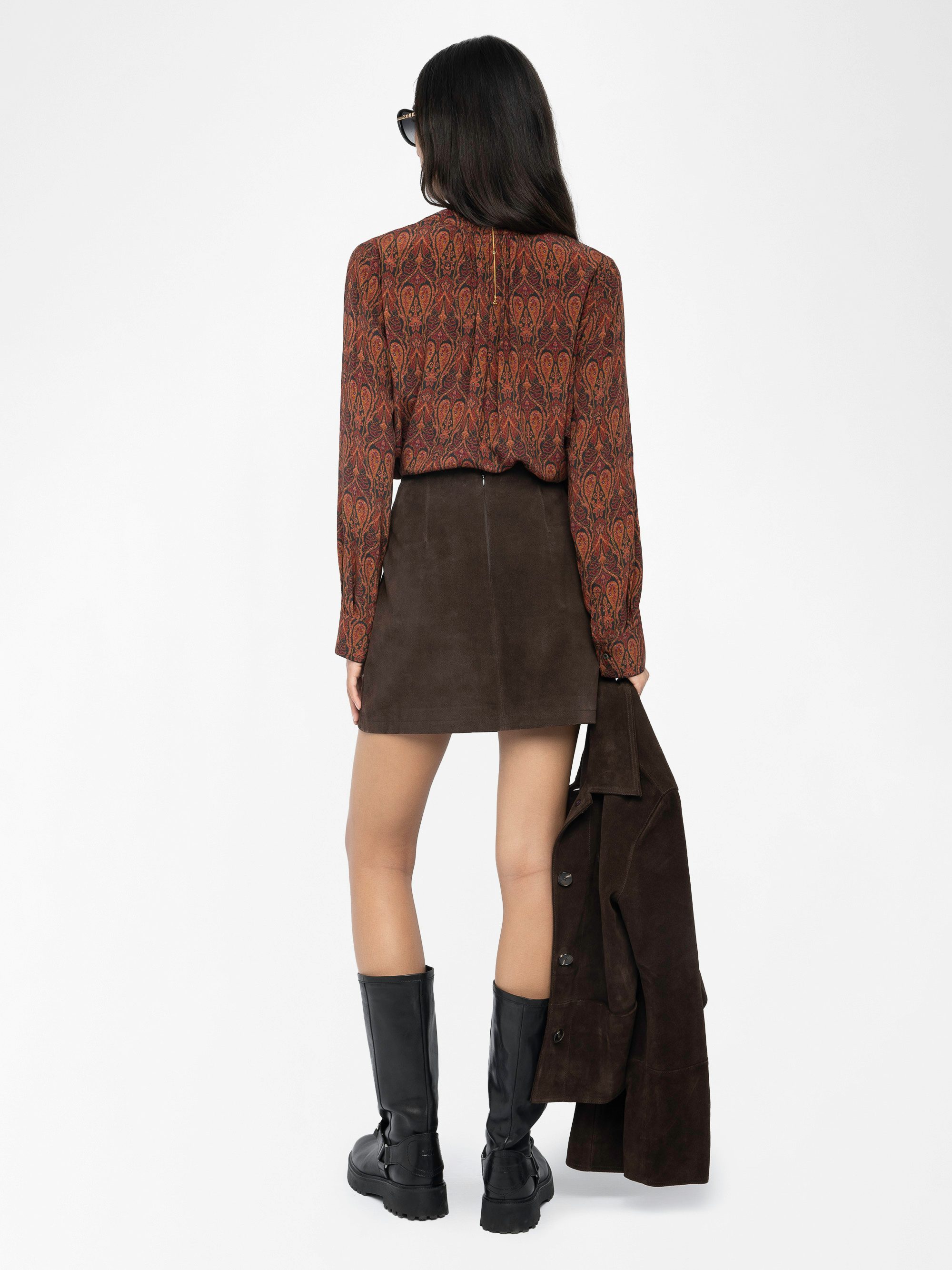 Tink Blouse - Printed viscose blouse with open collar, long sleeves and gathered details.